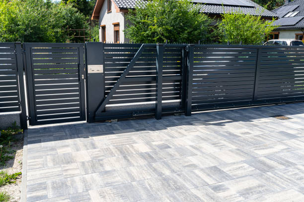Best Decorative Driveway Pavers  in Pleasanton, KS